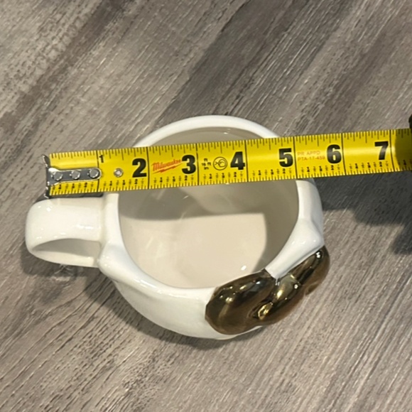 Hello Kitty Ceramic 3D Mug - Picture 4 of 5